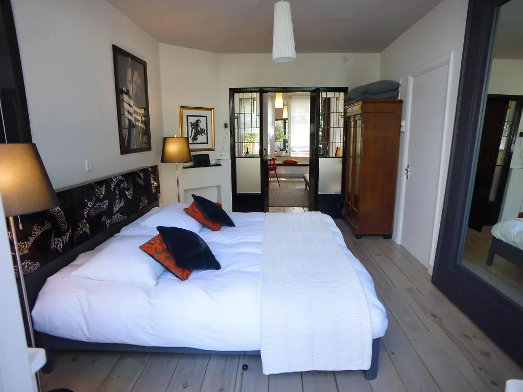 Bed & Breakfast B & B Eye Amsterdam Netherlands