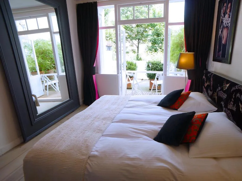 B & B Eye Amsterdam 0*,