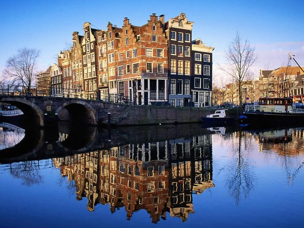 B & B Eye Amsterdam 0*,